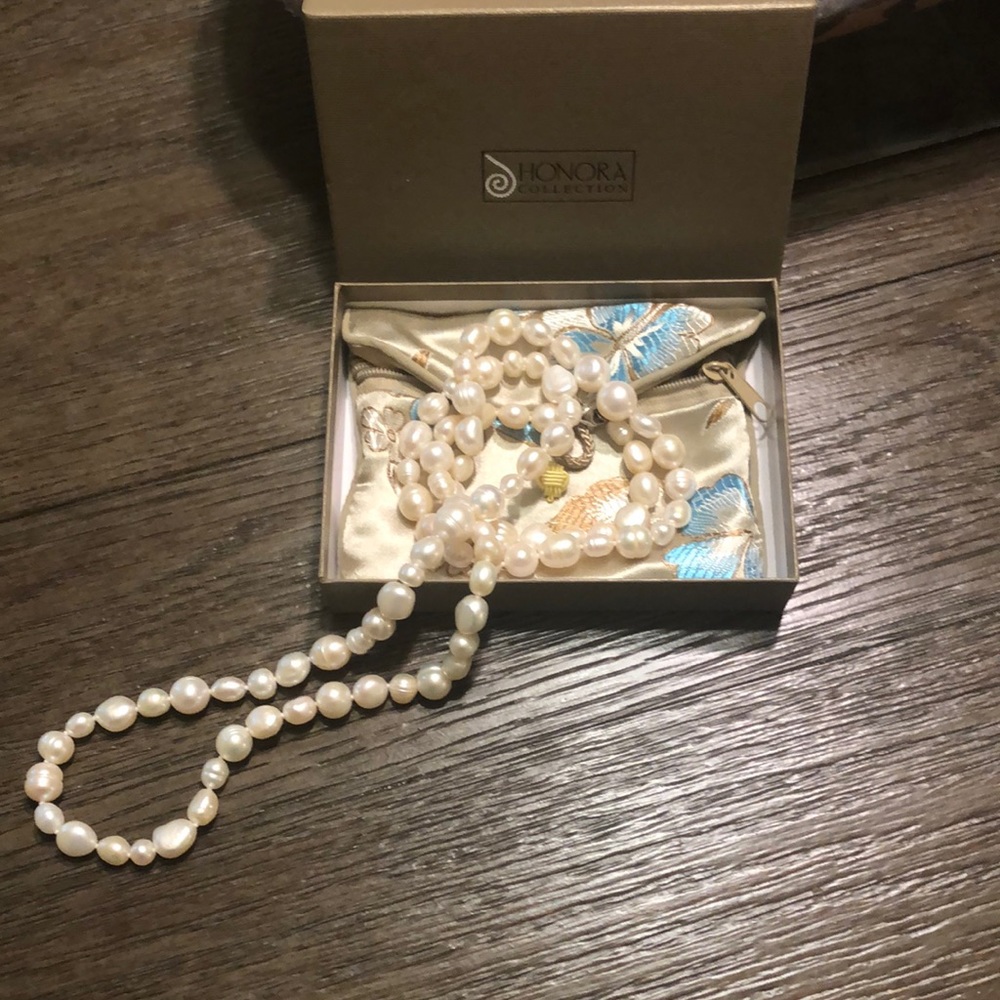 Honora pearl necklace 36”